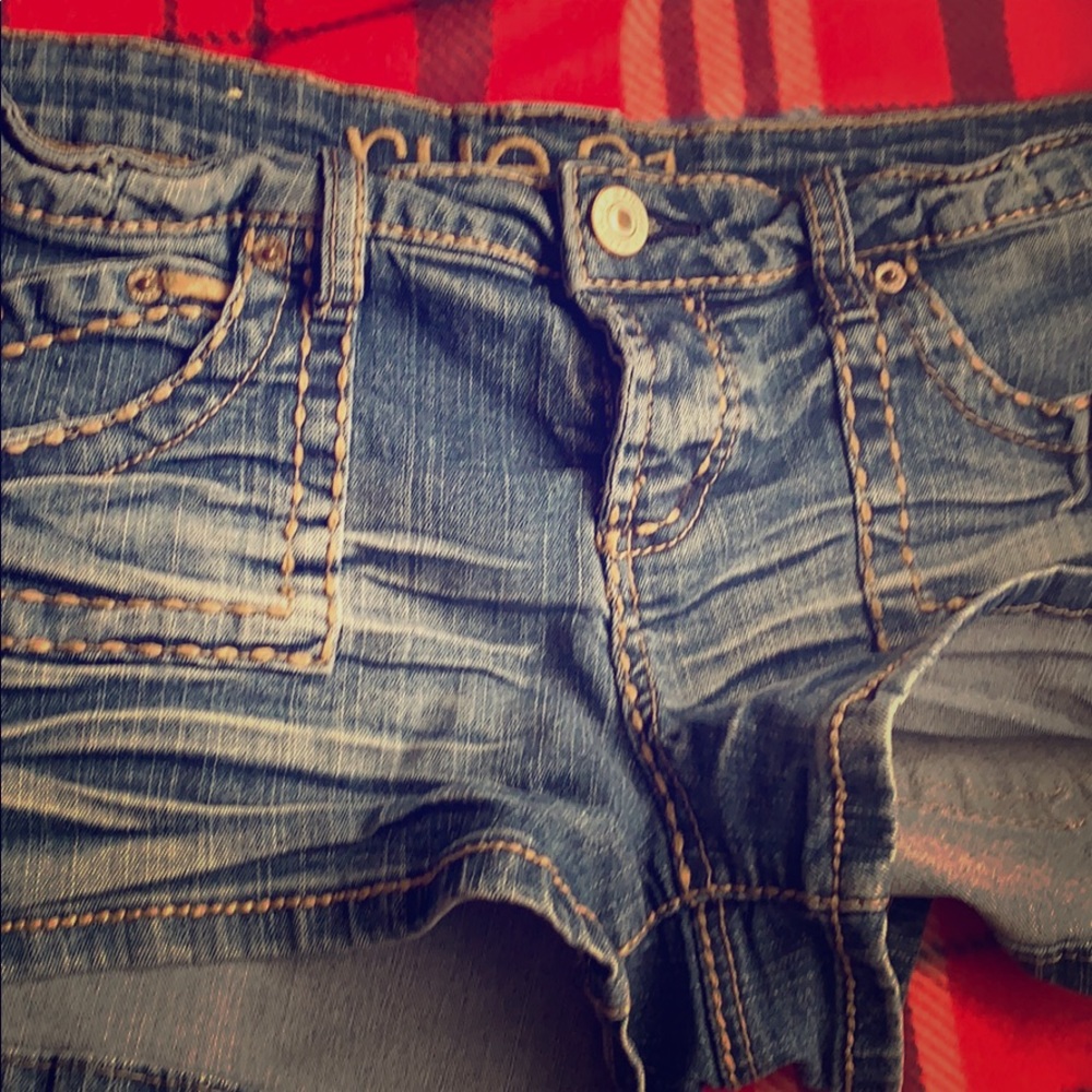 Rue 21 shorts